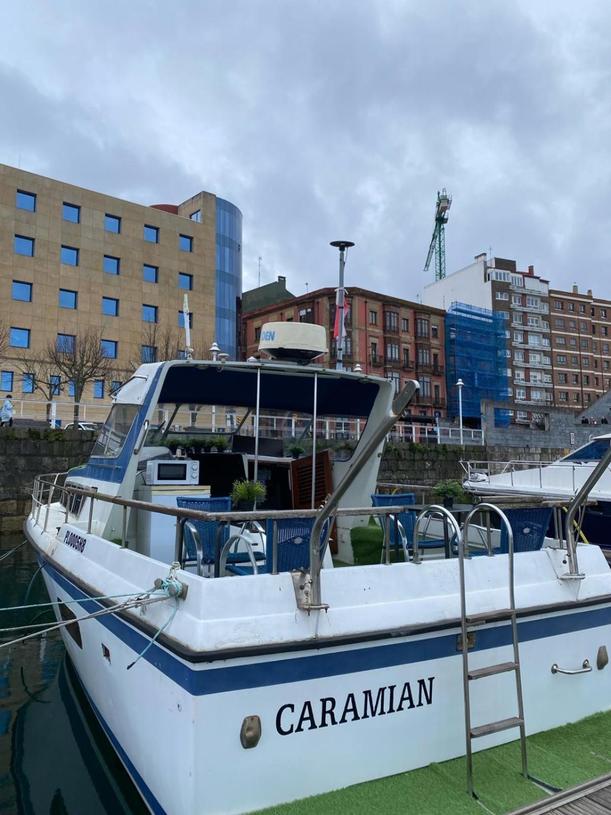 Experiencia En El Mar Gijon C Hotel Екстериор снимка